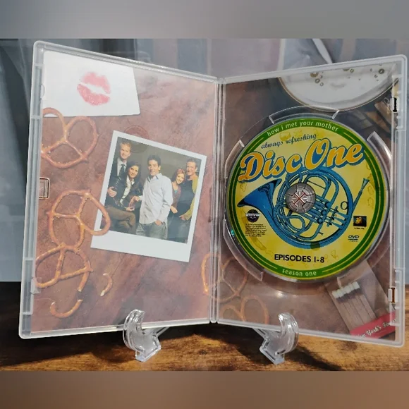 How I Met Your Mother Season 1 DVD - Picture 9 of 10
